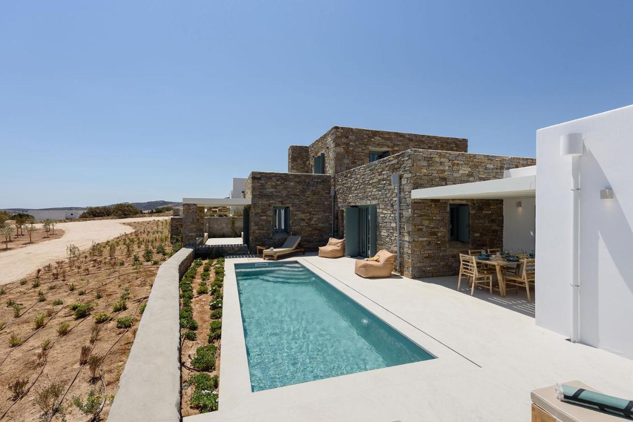 Villa Complex White And Rocks Párosz Kültér fotó