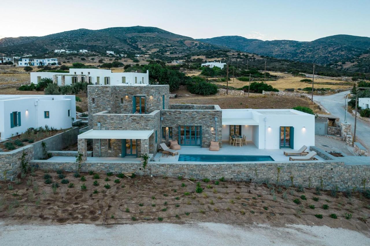 Villa Complex White And Rocks Párosz Kültér fotó