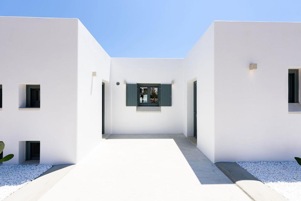Villa Complex White And Rocks Párosz Kültér fotó